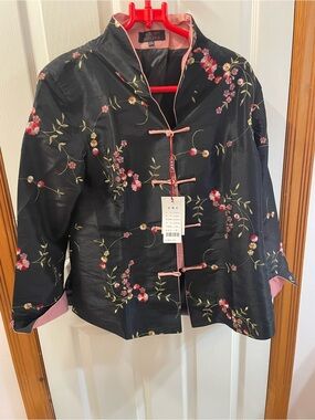 Beautiful Embroidered Chinese-style Blazer
